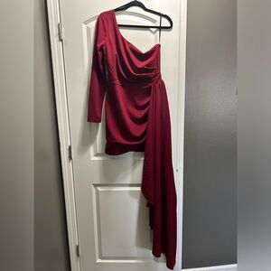 NWT XL Women’s Windsor Red One Sleeve Cocktail Mini Dress